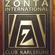Unternehmensschild für www.zonta-karlsruhe.de